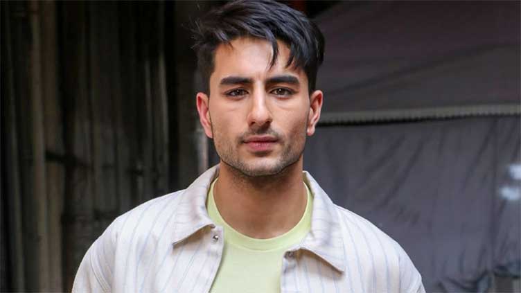 Ibrahim Ali Khan की डेब्यू फिल्म 'सरजमीन' 25 जुलाई को होगी रिलीज़ - ट्रेलर हुआ लॉन्च 2 Ibrahim Ali Khan - सरजमीन